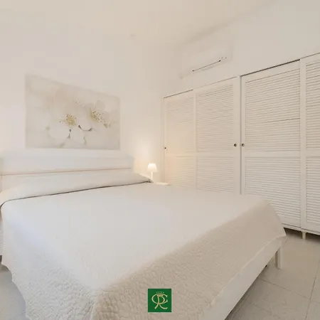 Aparthotel Albatros 4*