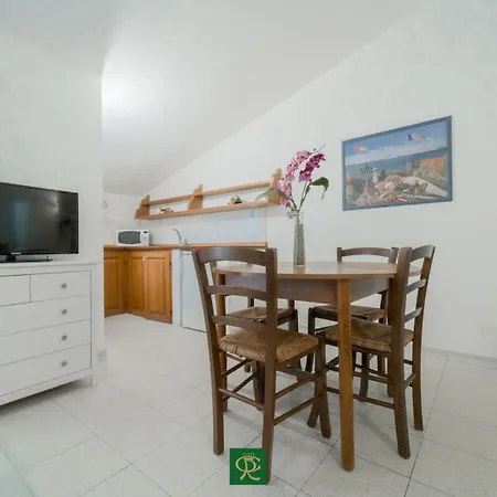 Albatros Aparthotel