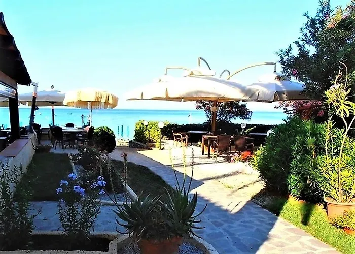 Albatros Aparthotel 4*