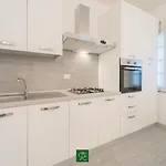 Albatros 4*