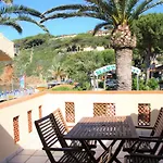 Albatros Aparthotel